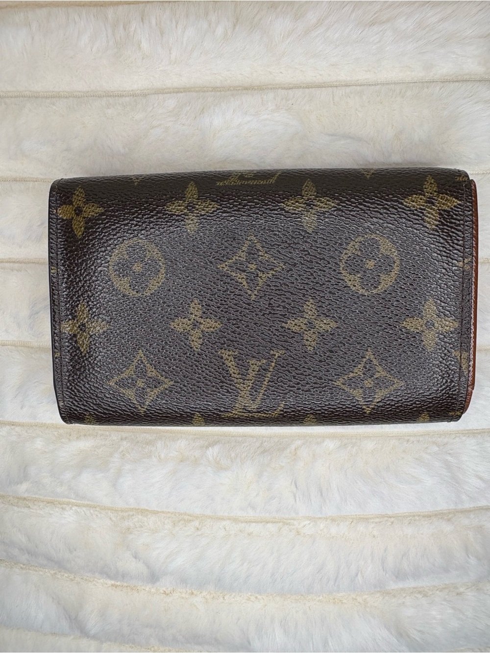 LOUIS VUITTON VINTAGE MONOGRAM PORTE MONNAIE BILLET TRESOR WALLET w COA - Picture 3 of 14